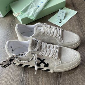 Off-White c/o Virgil Abloh: Pony Low Vulcanized Sneakers (White/Black)